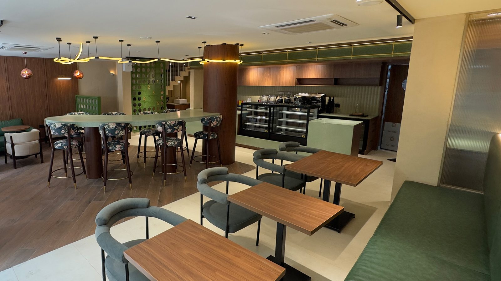 Dialtone Cafe interior